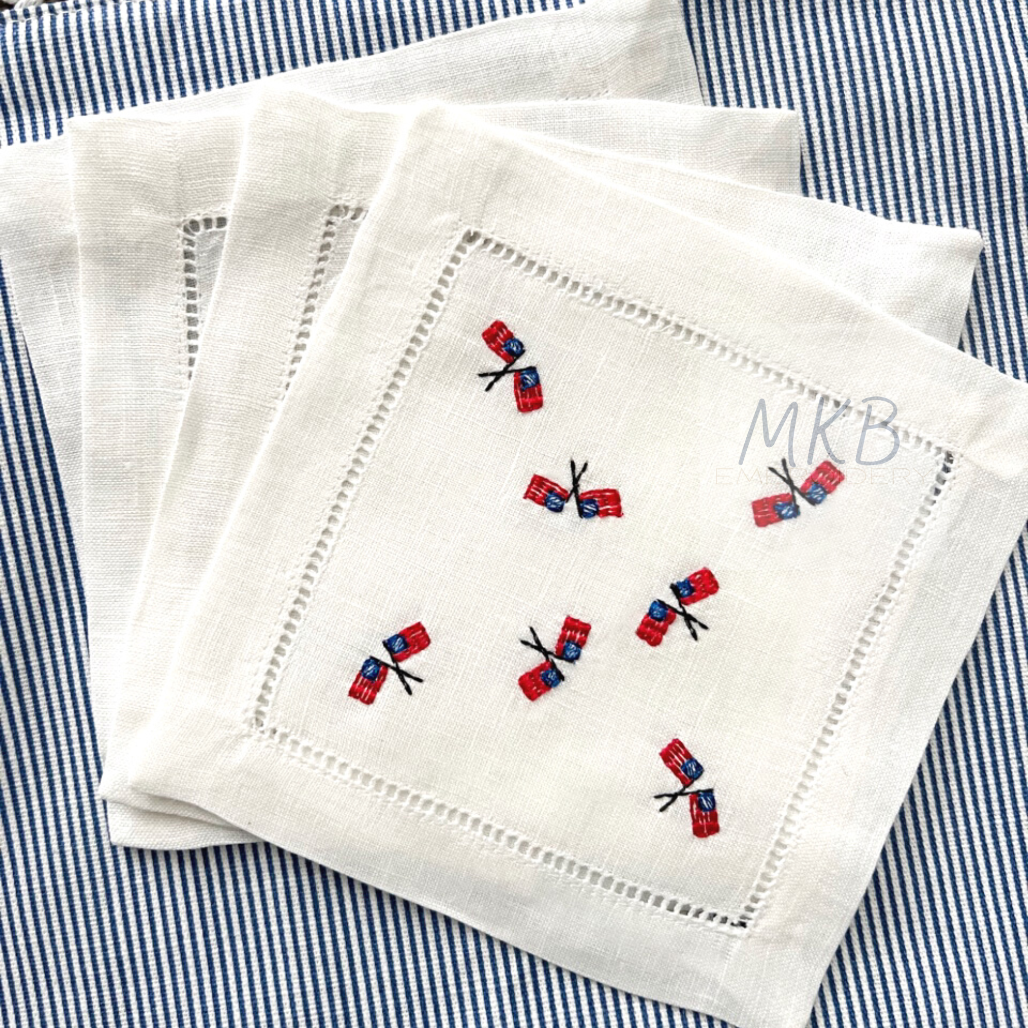 American Flags Crossed for Cocktail Napkins