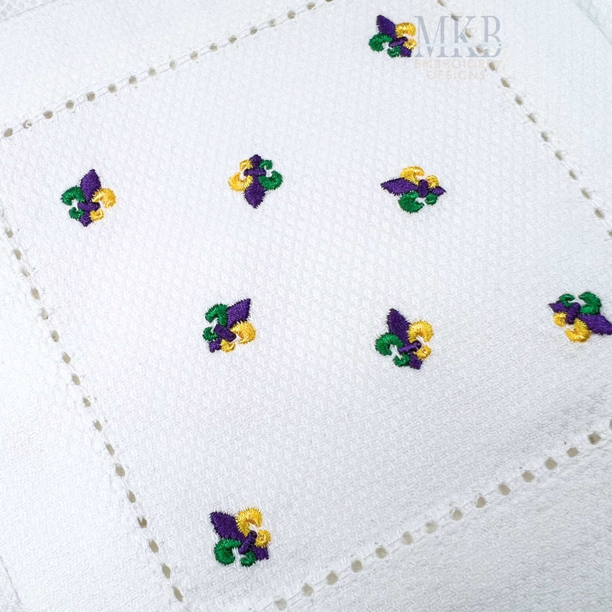 Mardi Gras Fleur de lis Arranged for Cocktail Napkins, Machine Embroid ...
